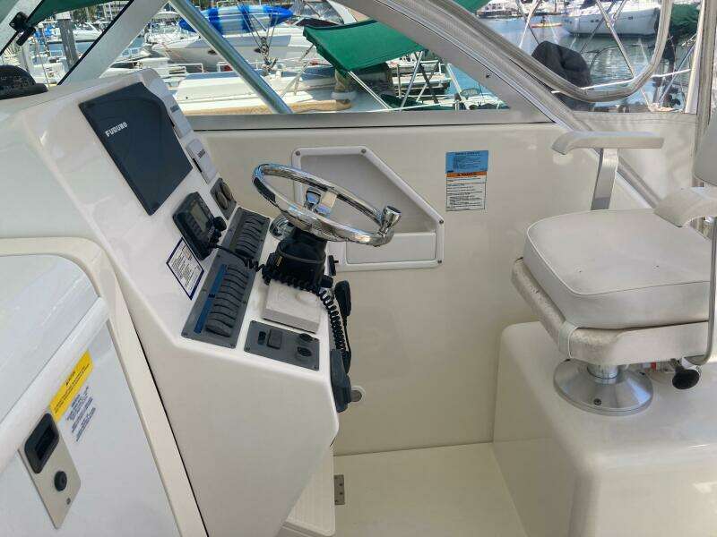 ALIBI 30ft Rampage Yacht For Sale