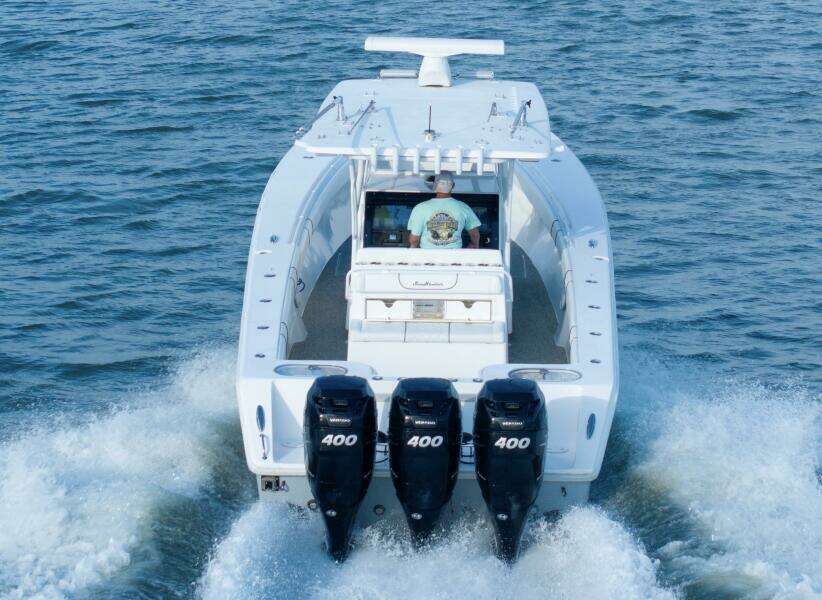 37ft SeaHunter Yacht For Sale