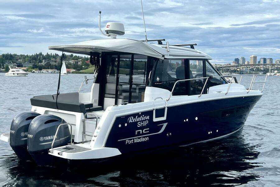 Relation Ship 29ft Jeanneau Yacht For Sale