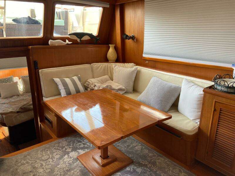 HOTEL CALIFORNIA 48ft Offshore Yachts Yacht For Sale