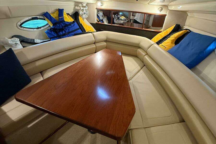 29ft Monterey Yacht For Sale