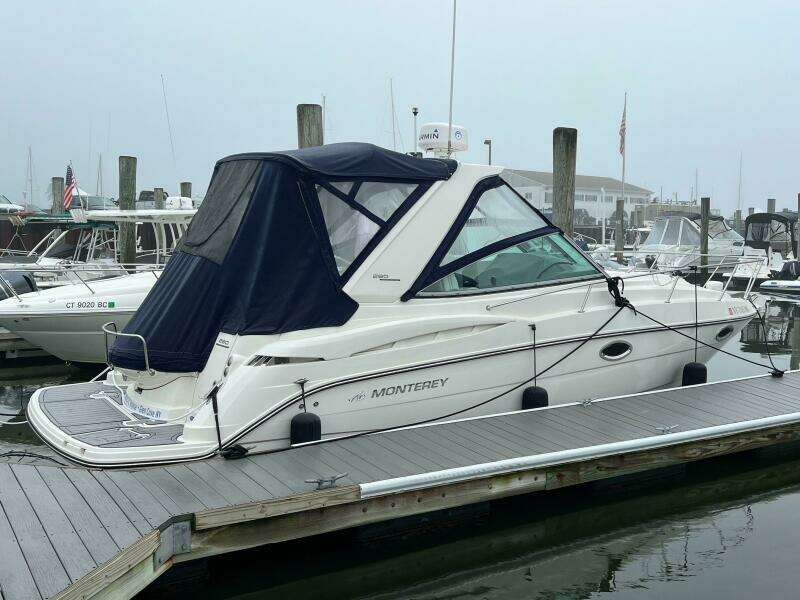29ft Monterey Yacht For Sale