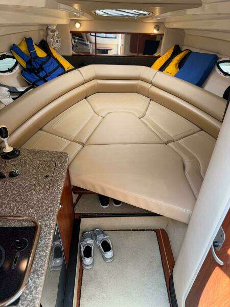 29ft Monterey Yacht For Sale