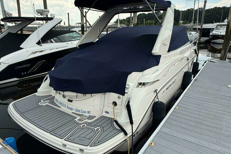 29ft Monterey Yacht For Sale