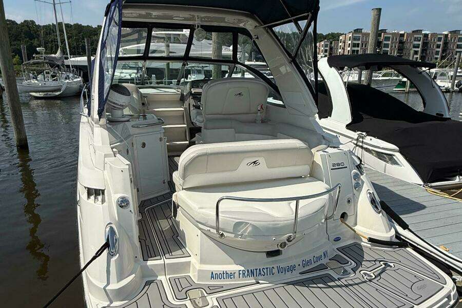 29ft Monterey Yacht For Sale