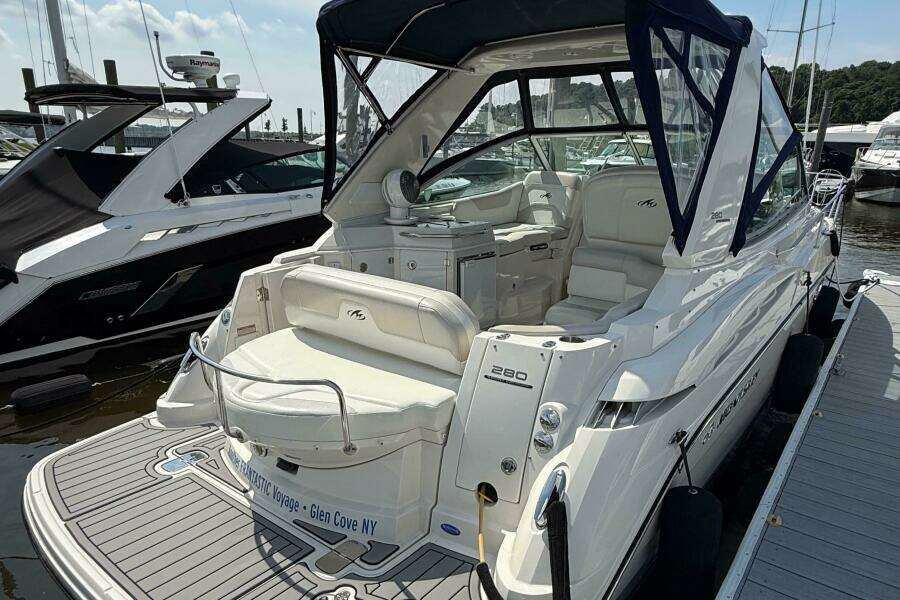 29ft Monterey Yacht For Sale