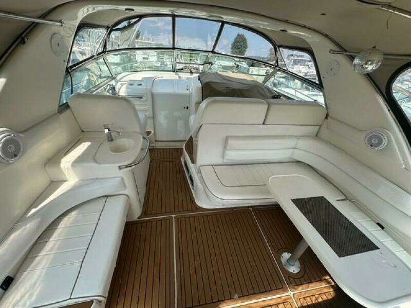37ft Sea Ray Yacht For Sale