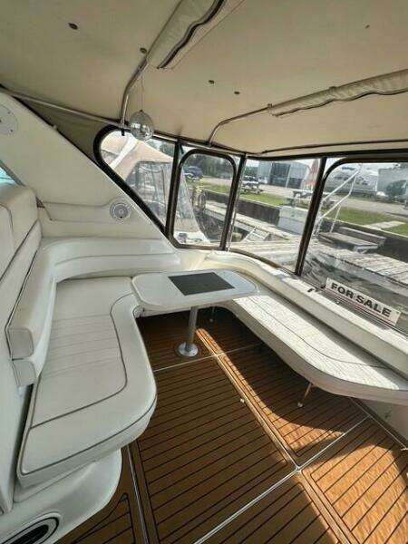 37ft Sea Ray Yacht For Sale