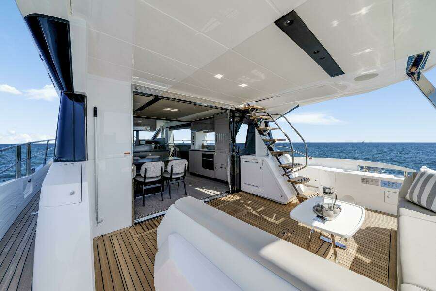 68ft Sunseeker Yacht For Sale