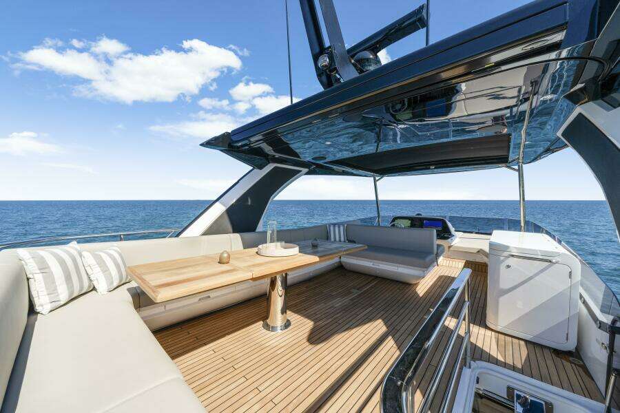 68ft Sunseeker Yacht For Sale