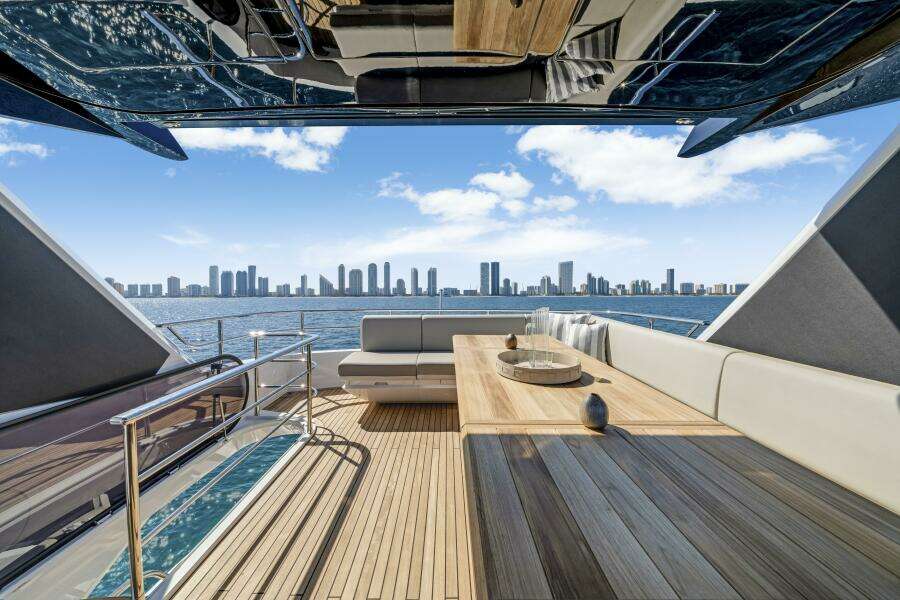 68ft Sunseeker Yacht For Sale