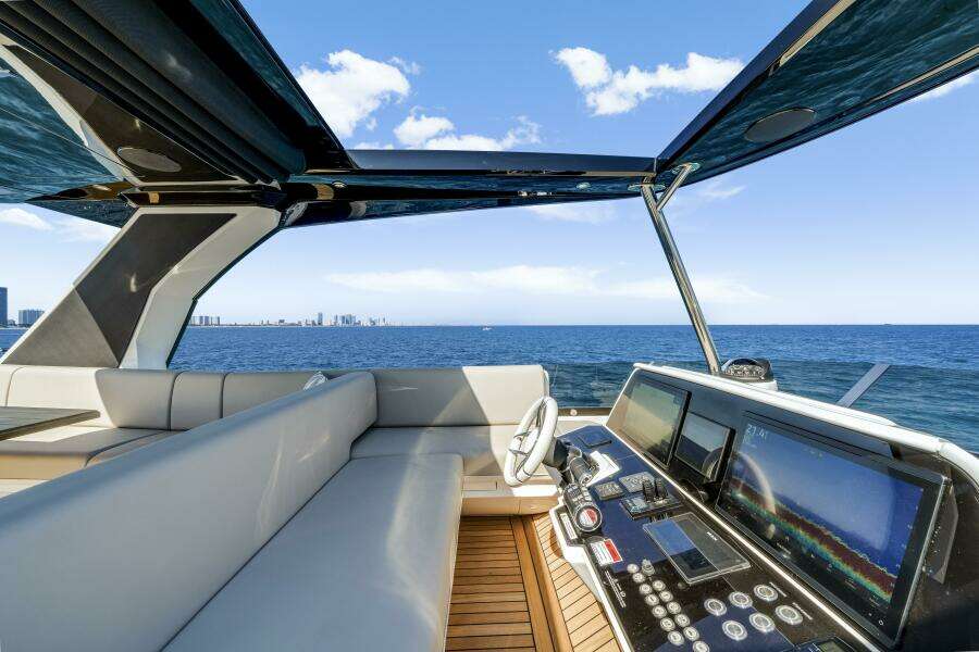 68ft Sunseeker Yacht For Sale