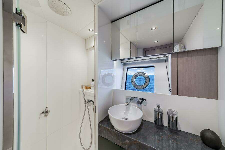 68ft Sunseeker Yacht For Sale