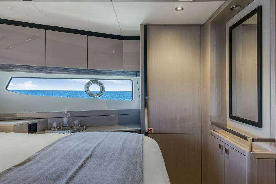 68ft Sunseeker Yacht For Sale