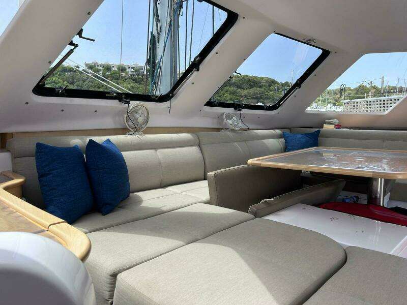 SEIS AL MAR 41ft Seawind Yacht For Sale