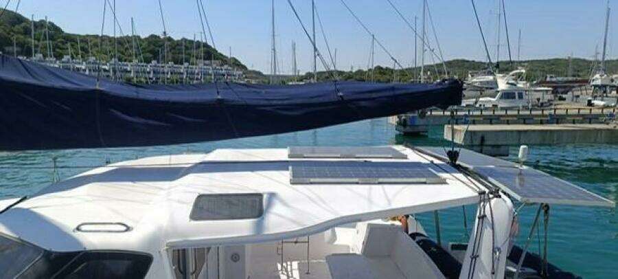 SEIS AL MAR 41ft Seawind Yacht For Sale
