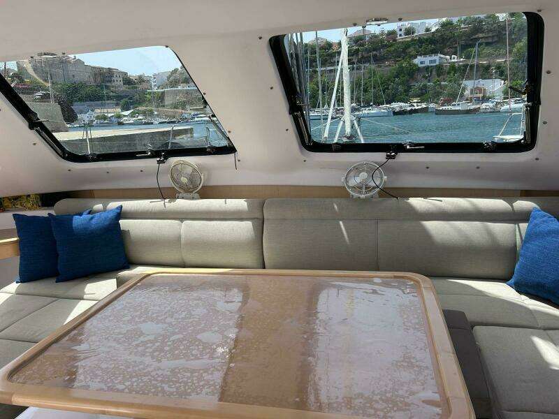 SEIS AL MAR 41ft Seawind Yacht For Sale