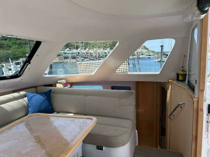 SEIS AL MAR 41ft Seawind Yacht For Sale