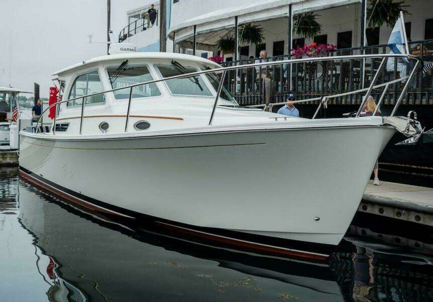 Watermark 32ft Back Cove Yacht For Sale