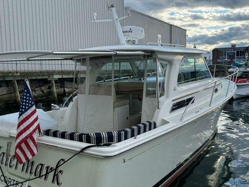 Watermark 32ft Back Cove Yacht For Sale
