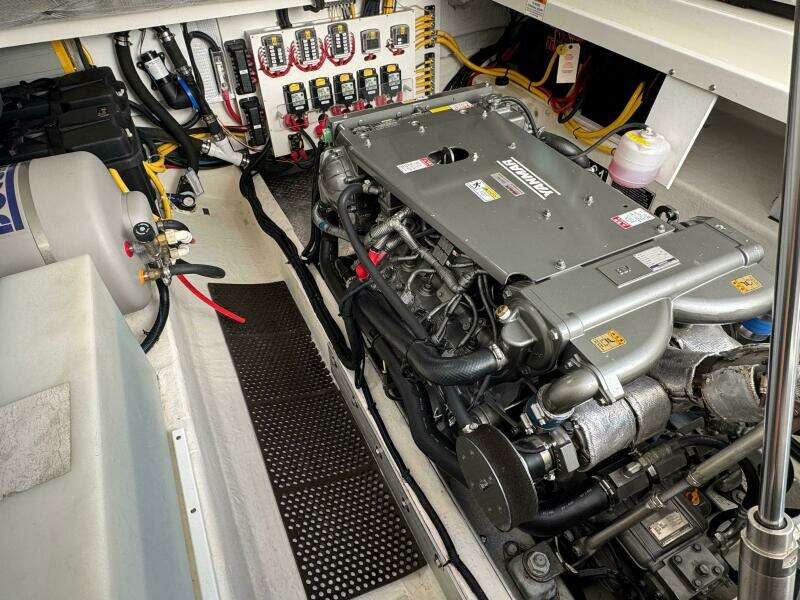 Watermark 32ft Back Cove Yacht For Sale