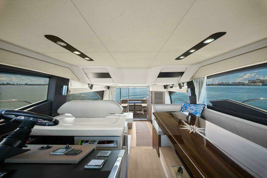 This is Us 2 50ft Azimut Yacht For Sale