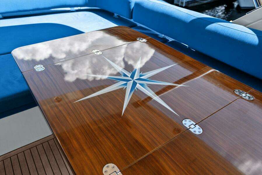 This is Us 2 50ft Azimut Yacht For Sale