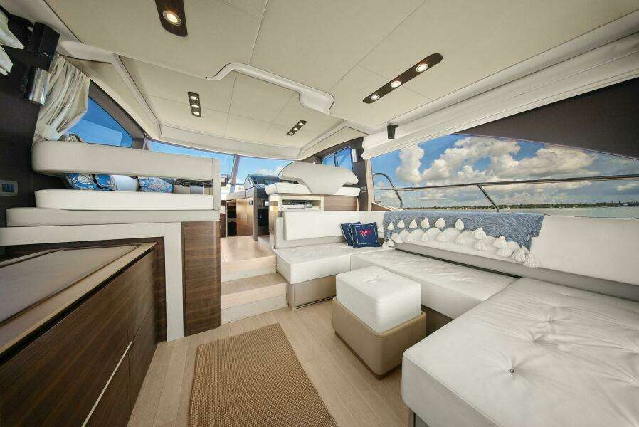 This is Us 2 50ft Azimut Yacht For Sale