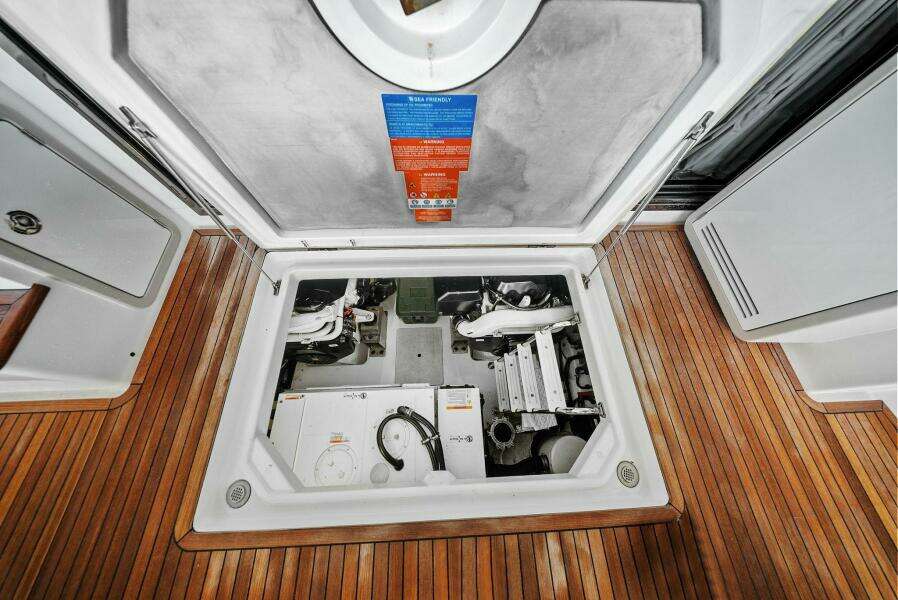 This is Us 2 50ft Azimut Yacht For Sale