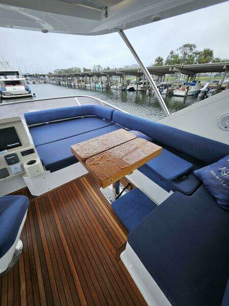 This is Us 2 50ft Azimut Yacht For Sale
