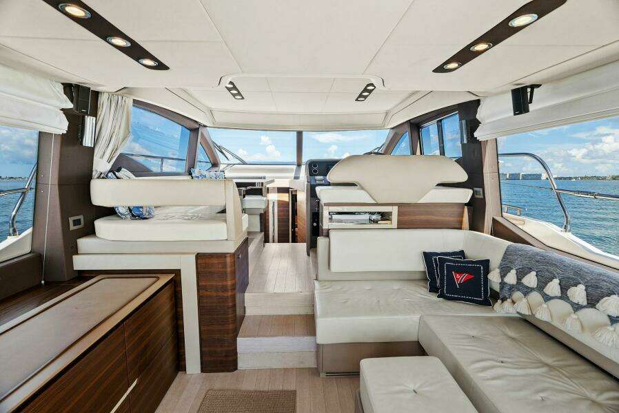 This is Us 2 50ft Azimut Yacht For Sale