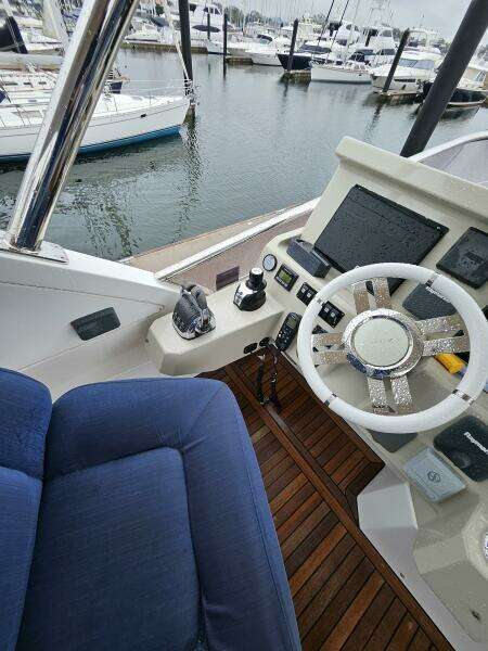 This is Us 2 50ft Azimut Yacht For Sale