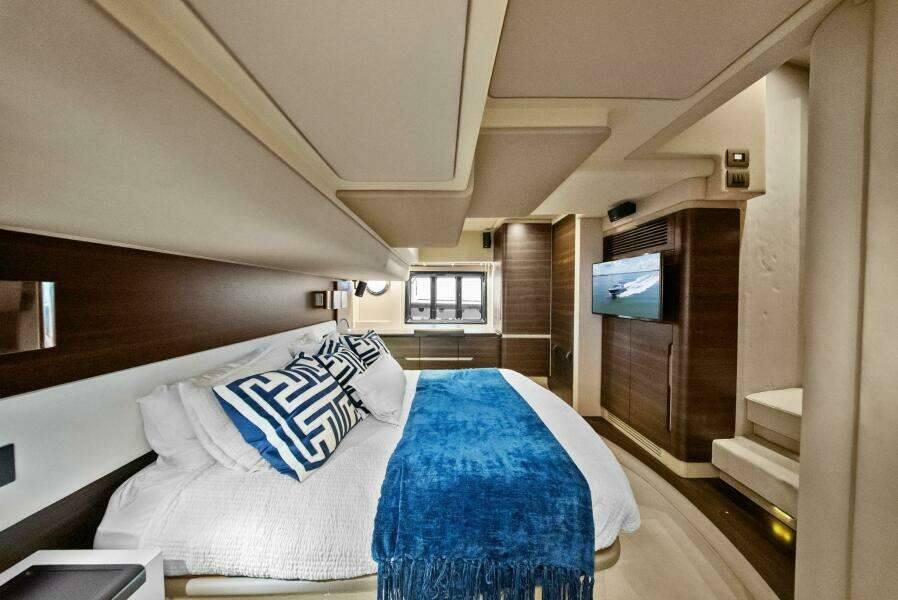 This is Us 2 50ft Azimut Yacht For Sale