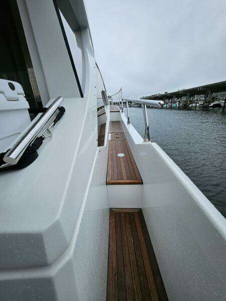 This is Us 2 50ft Azimut Yacht For Sale