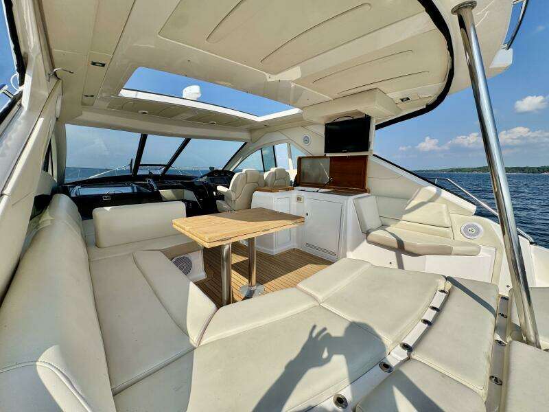 Makin  Waves II 52ft Regal Yacht For Sale