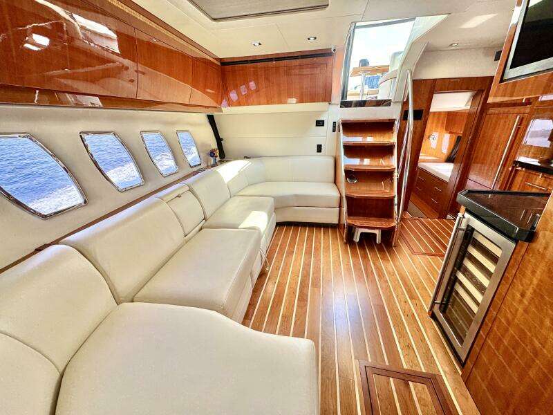Makin  Waves II 52ft Regal Yacht For Sale
