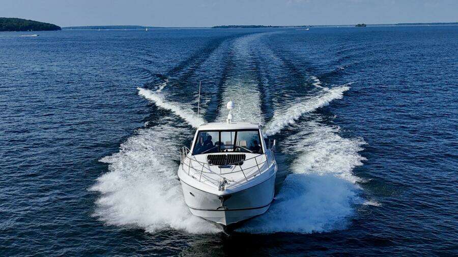 Makin  Waves II 52ft Regal Yacht For Sale
