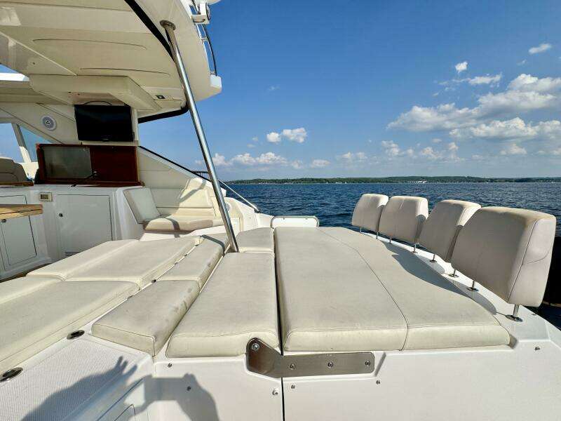 Makin  Waves II 52ft Regal Yacht For Sale