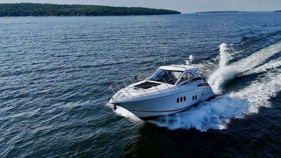 Makin  Waves II 52ft Regal Yacht For Sale