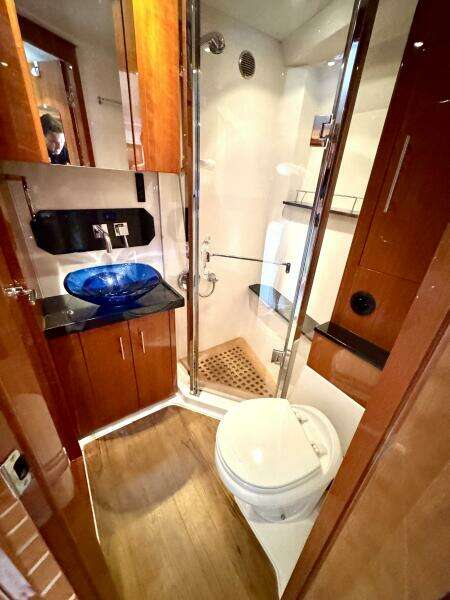 Makin  Waves II 52ft Regal Yacht For Sale
