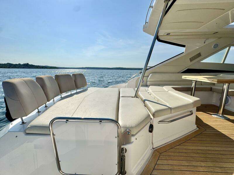 Makin  Waves II 52ft Regal Yacht For Sale