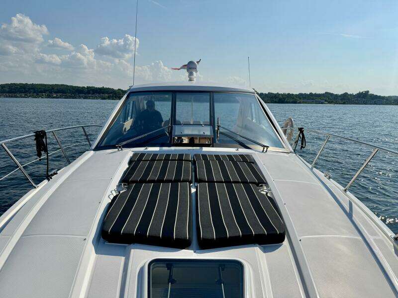 Makin  Waves II 52ft Regal Yacht For Sale