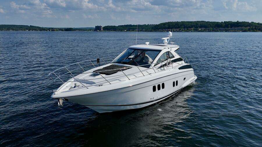Makin  Waves II 52ft Regal Yacht For Sale