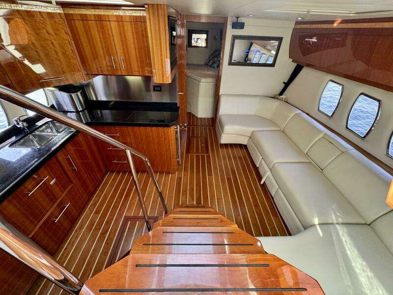 Makin  Waves II 52ft Regal Yacht For Sale
