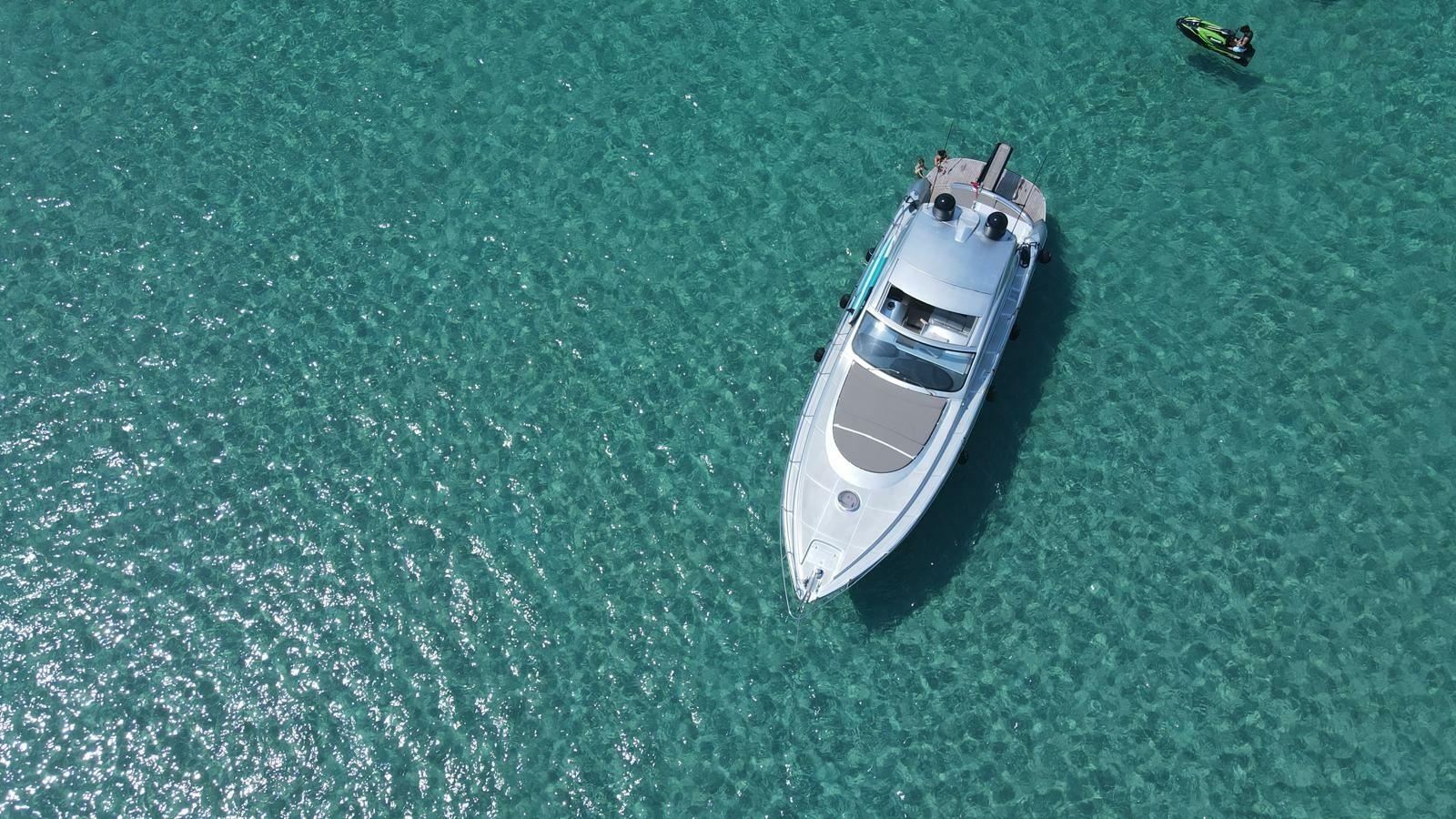 51' 2007 Pershing 50
