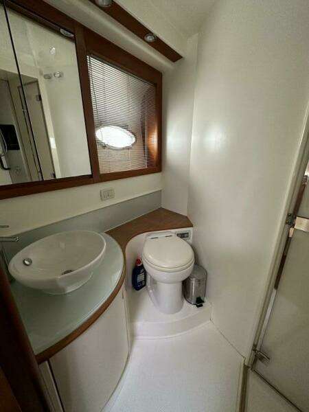 ARKADIA 51ft Pershing Yacht For Sale