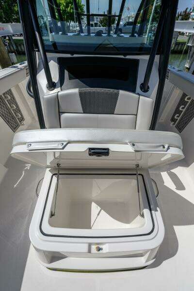 35ft Wellcraft Yacht For Sale