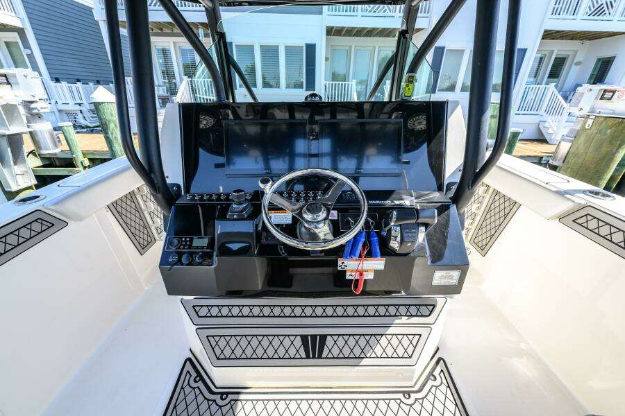 35ft Wellcraft Yacht For Sale