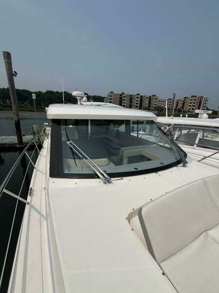 38ft Regal Yacht For Sale
