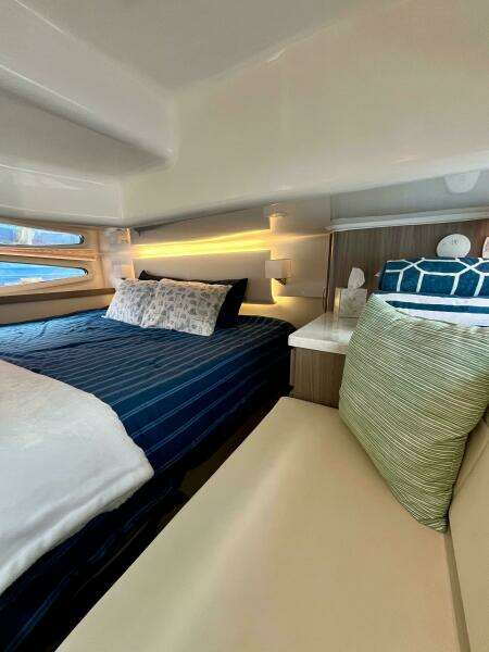 38ft Regal Yacht For Sale